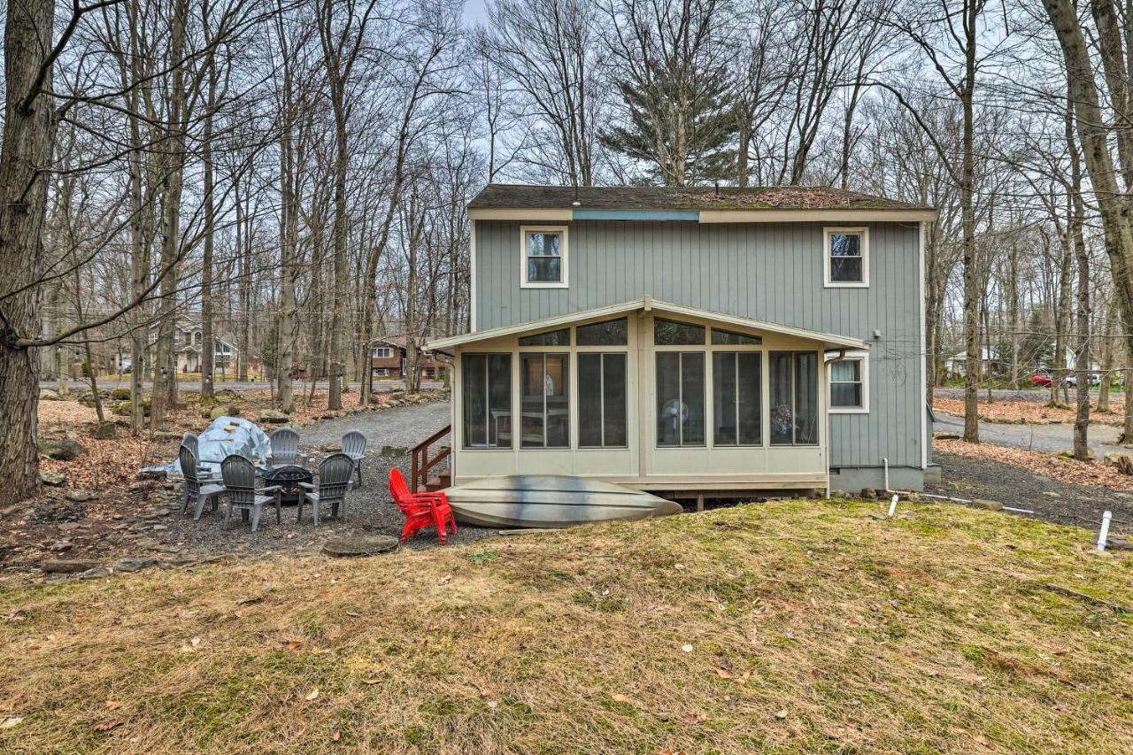 Poconos Vacation Home Walk To Locust Lake! Pocono Lake Экстерьер фото